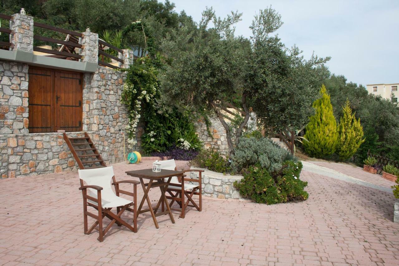 Villa Fotini Skiathos Town Exterior photo